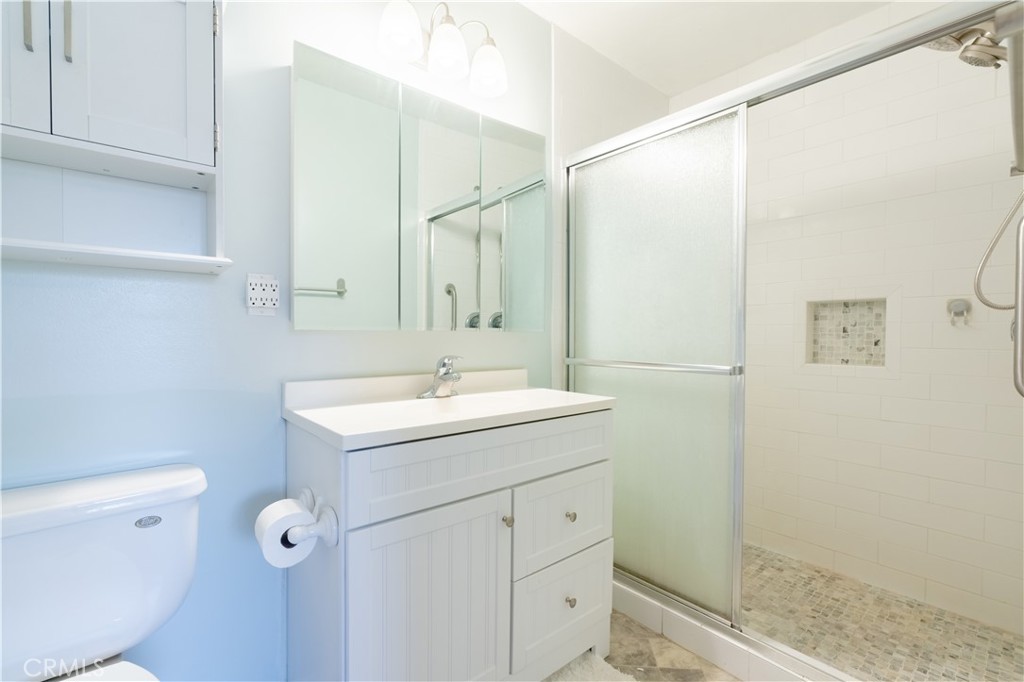 25 Dale Lane Property Photo 16