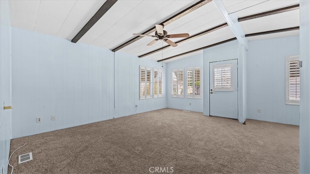 1123 Via Grande Property Photo 5