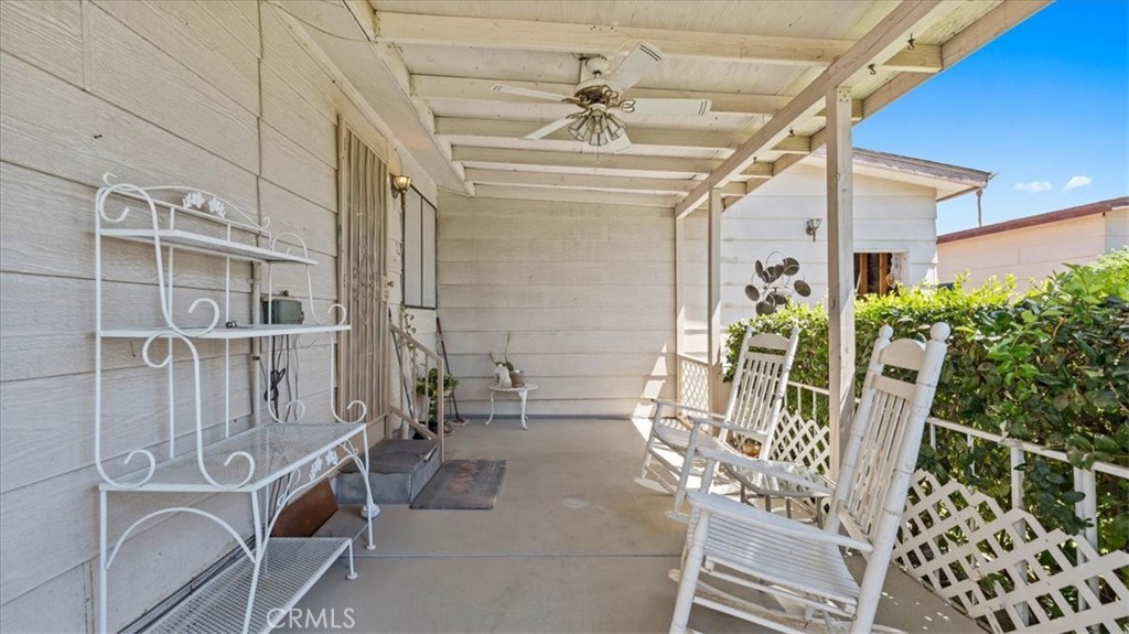 1123 Via Grande Property Photo 19