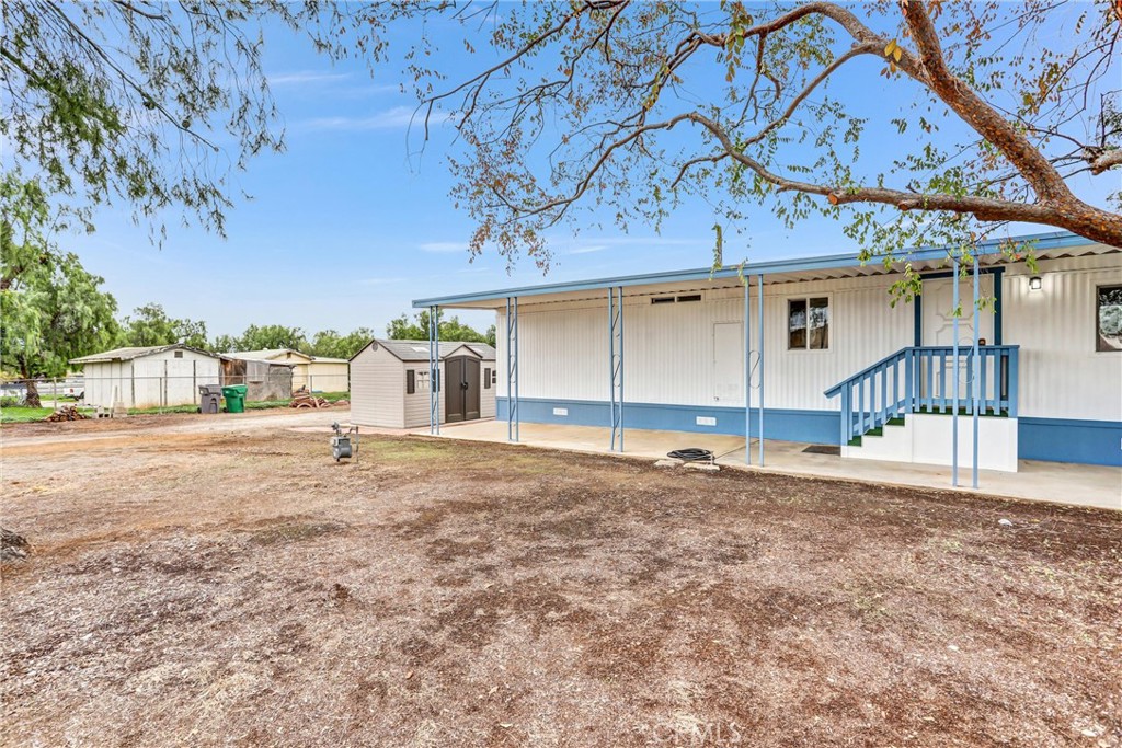 20399 Bailly Property Photo 1