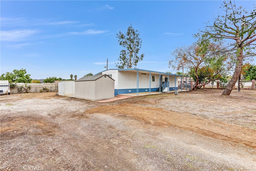 20399 Bailly Property Photo 2