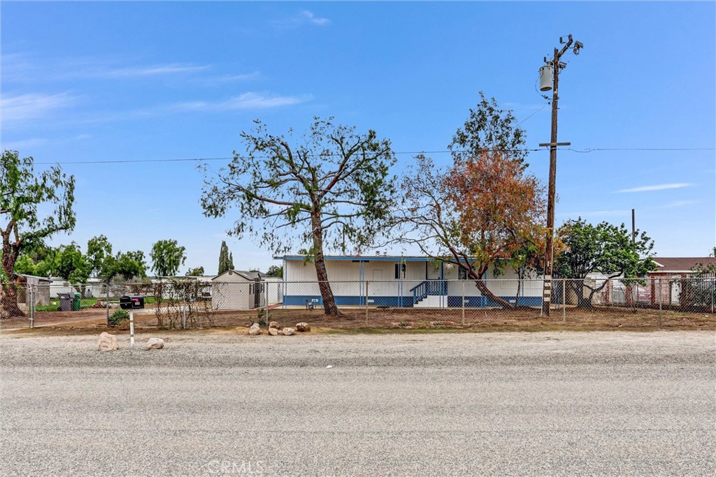20399 Bailly Property Photo 3