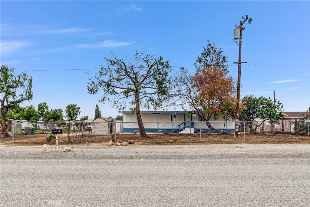 20399 Bailly Property Photo 3