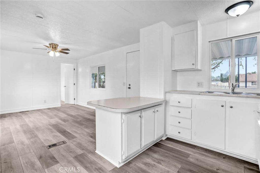 20399 Bailly Property Photo 10