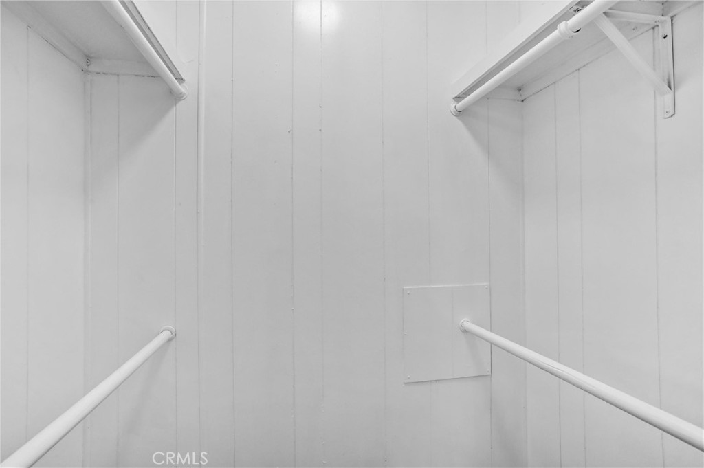 20399 Bailly Property Photo 14