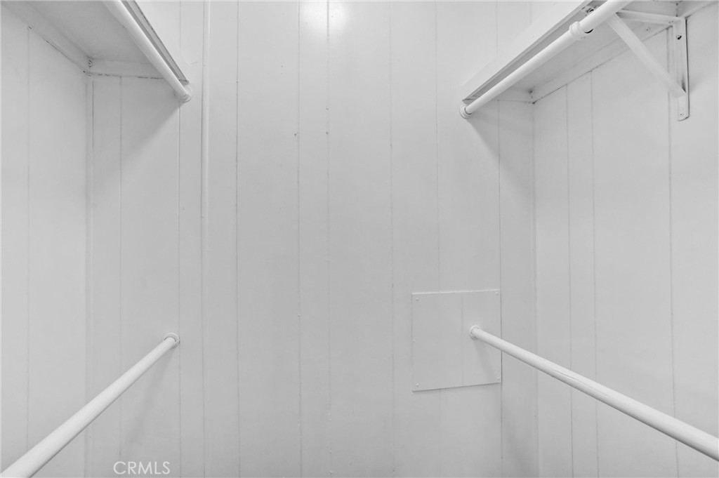 20399 Bailly Property Photo 14