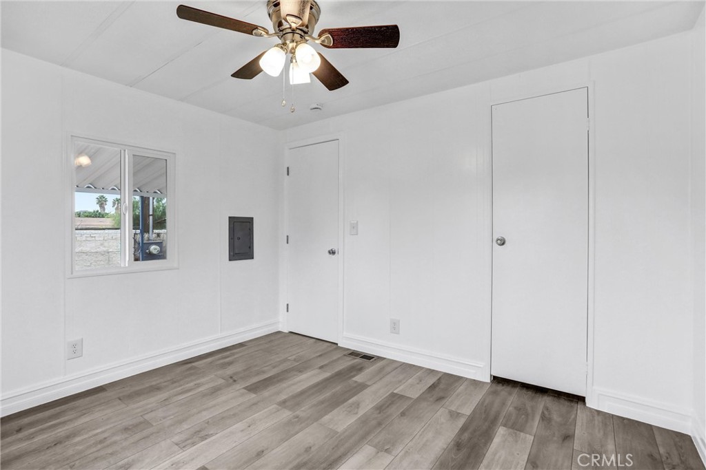 20399 Bailly Property Photo 15