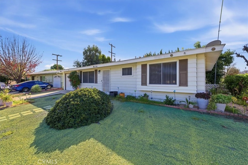 43463 Briercliff Property Photo 3