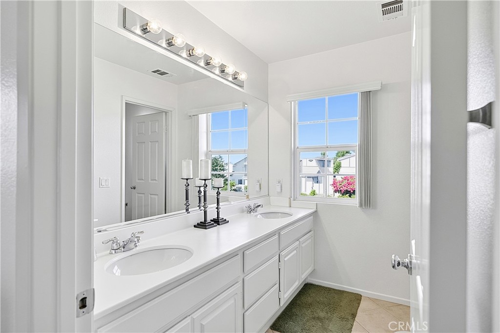 3601 Crevice Way Property Photo 6