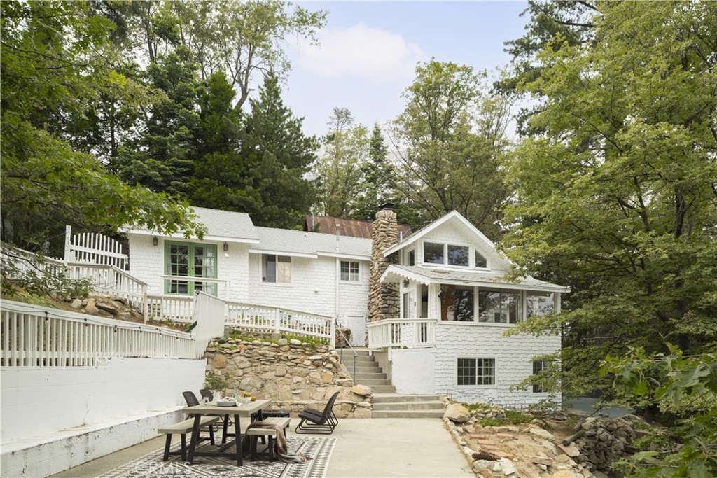 26498 Lake Forest Drive Property Photo 24