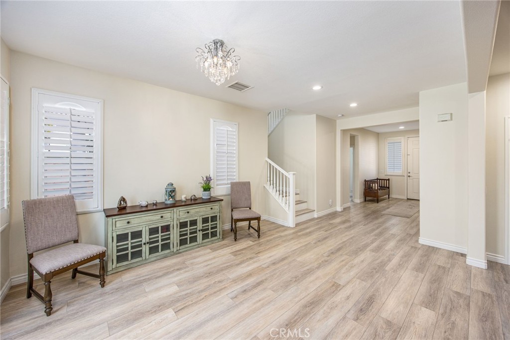 3276 Huntfield St Property Photo 15