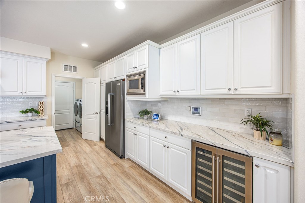 3276 Huntfield St Property Photo 20