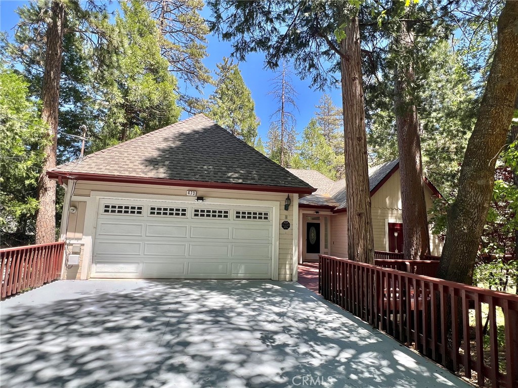 473 Annandale Drive Property Photo 3