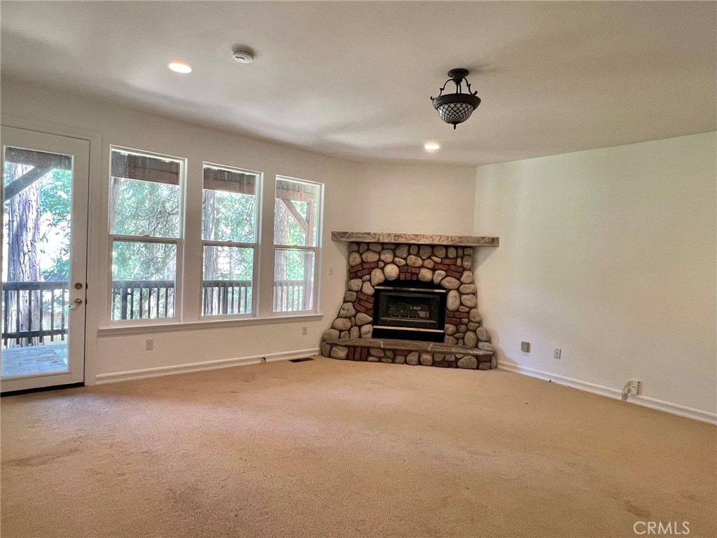 473 Annandale Drive Property Photo 9