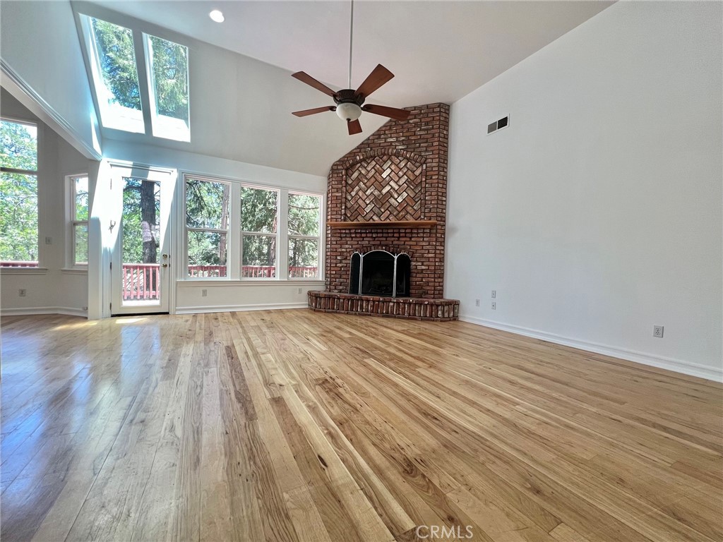 473 Annandale Drive Property Photo 11