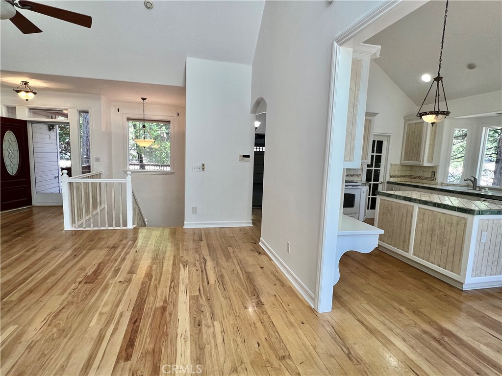 473 Annandale Drive Property Photo 22