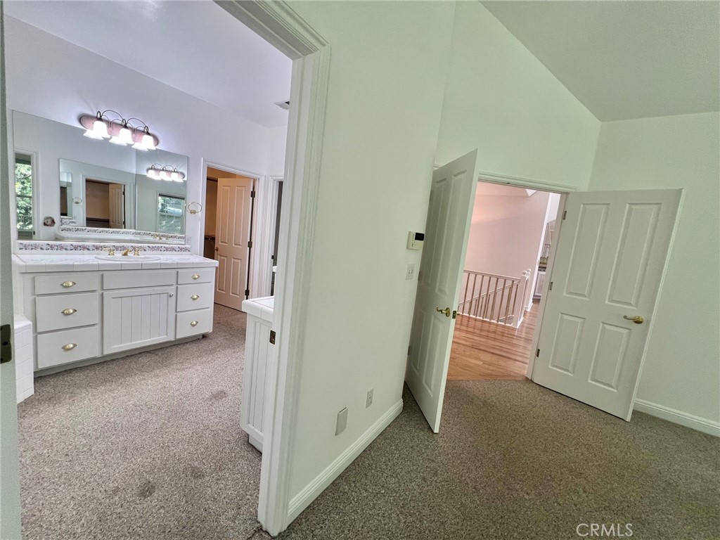 473 Annandale Drive Property Photo 25