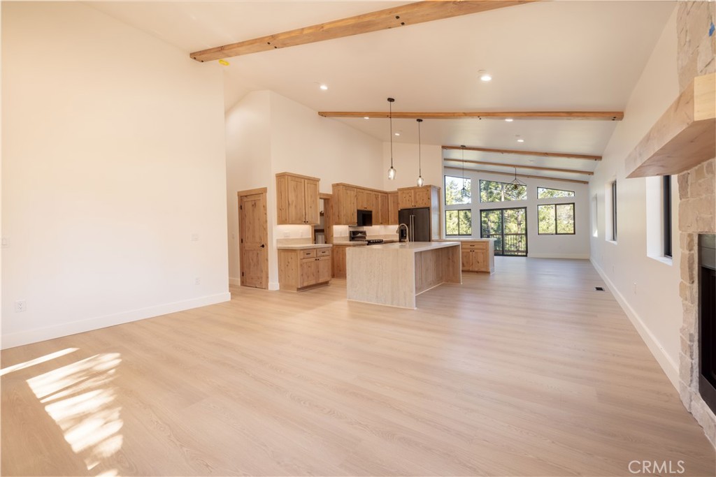 1436 Klamath Property Photo 19