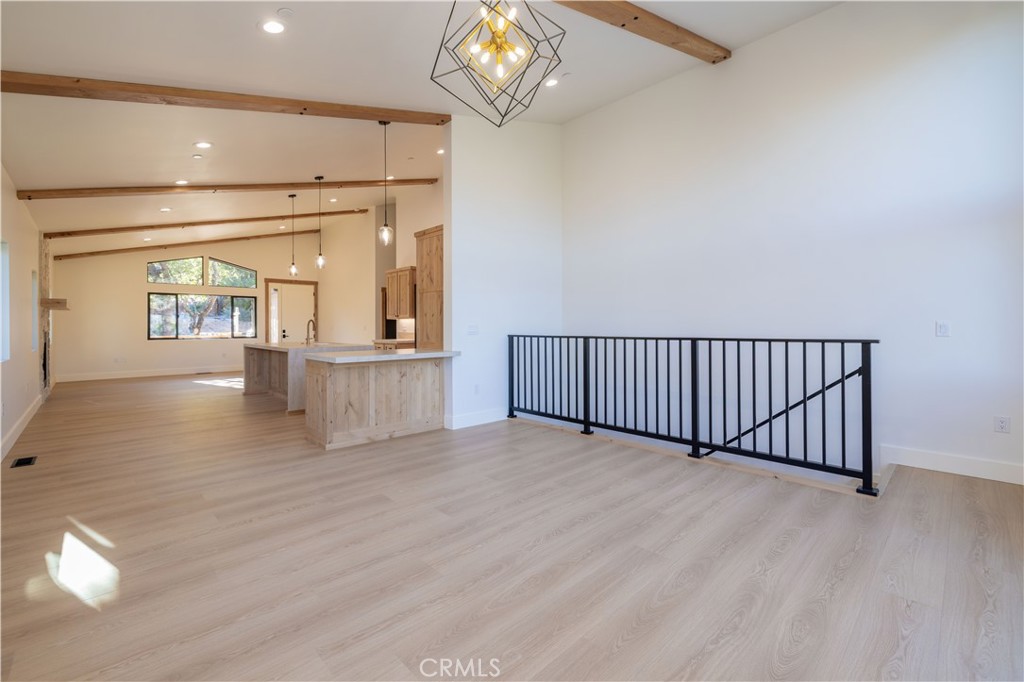 1436 Klamath Property Photo 22