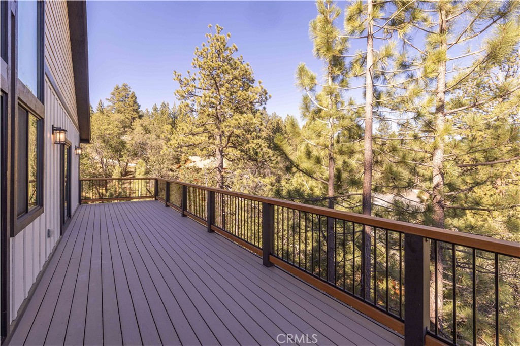 1436 Klamath Property Photo 39
