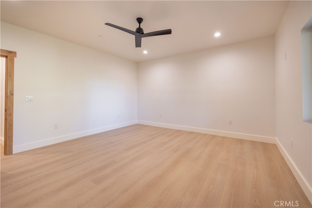 1436 Klamath Property Photo 45