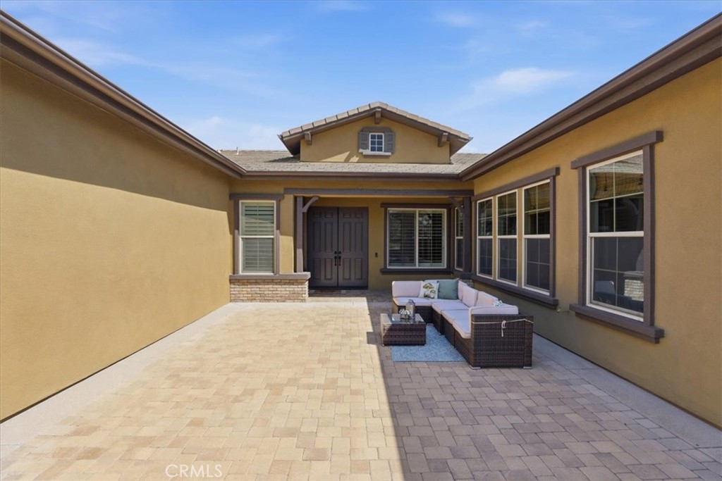 5697 Orion Place Property Photo 8
