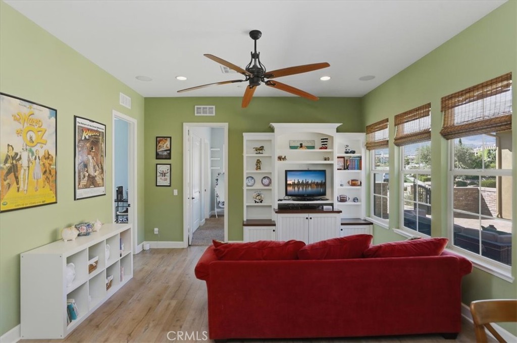 5697 Orion Place Property Photo 27