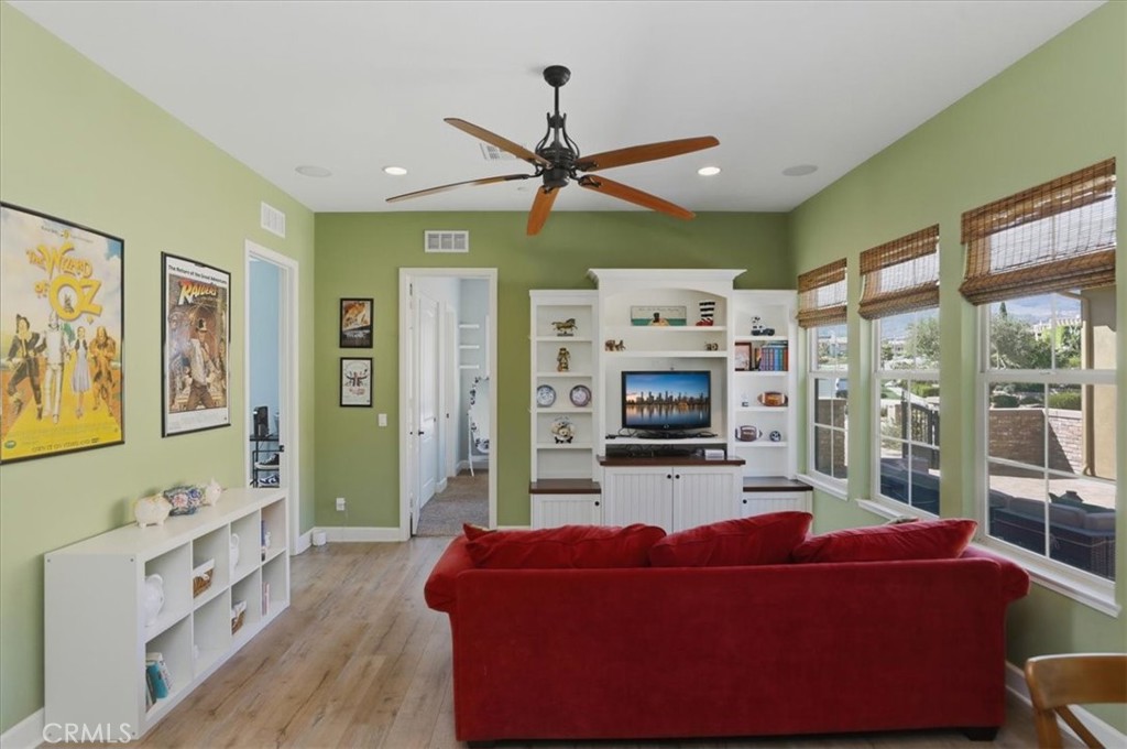 5697 Orion Place Property Photo 27