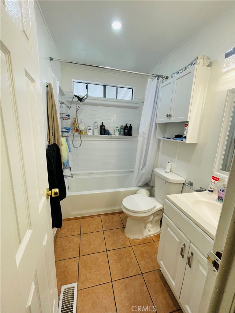 17400 Valley Boulevard 95 Property Photo 6