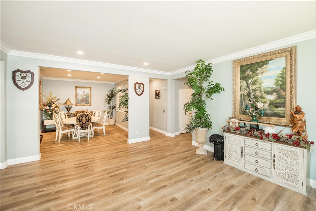 2815 Douglas Way Property Photo 15
