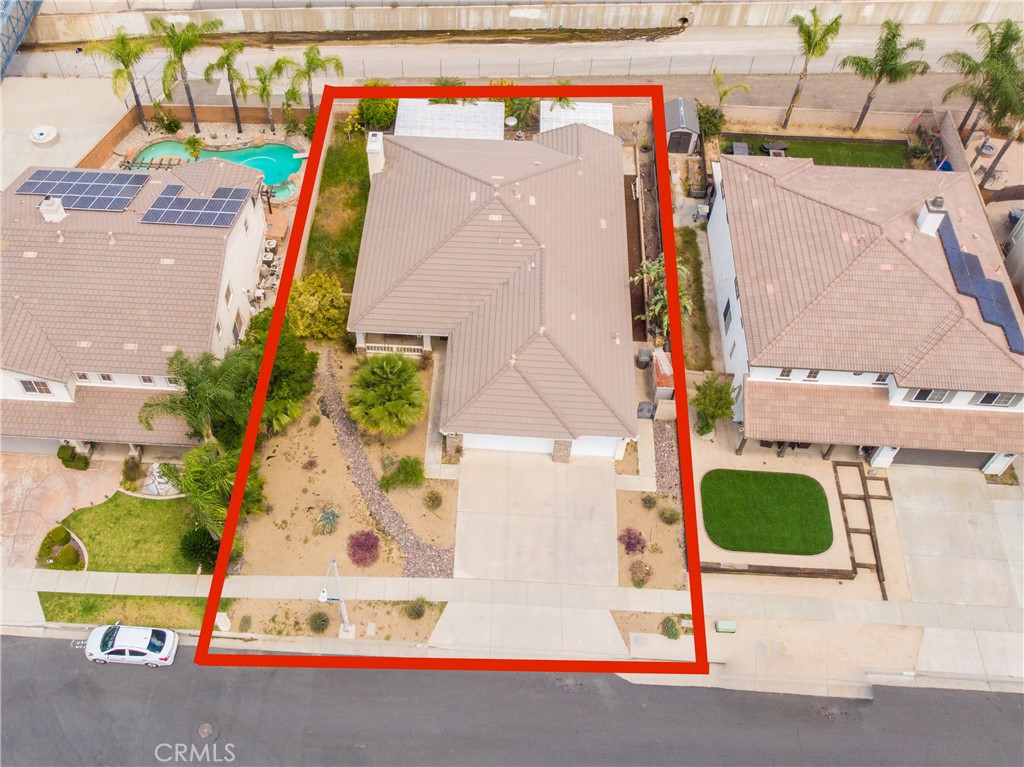 2815 Douglas Way Property Photo 37