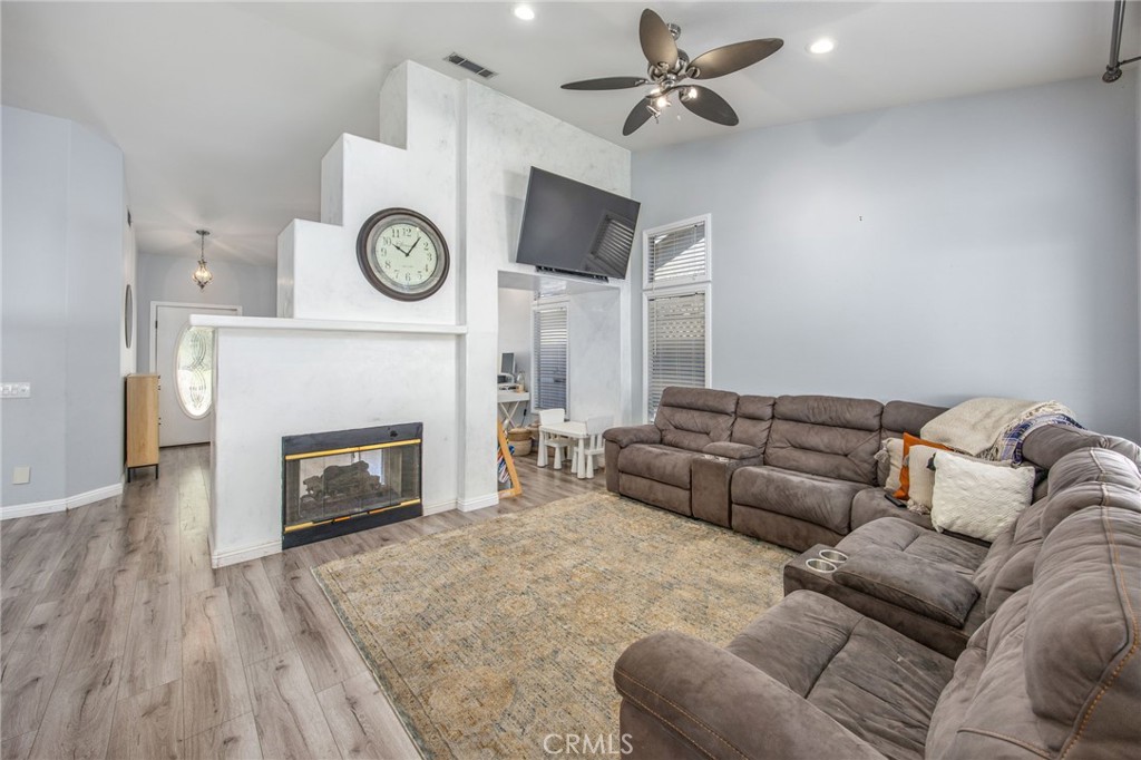 619 Donatello Dr Property Photo 14