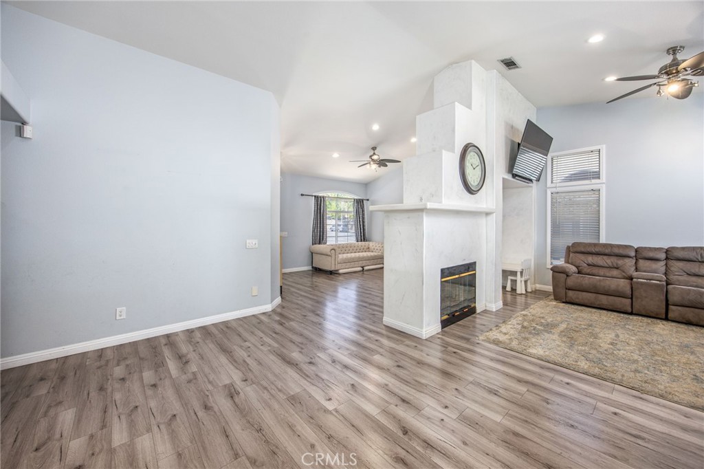 619 Donatello Dr Property Photo 21