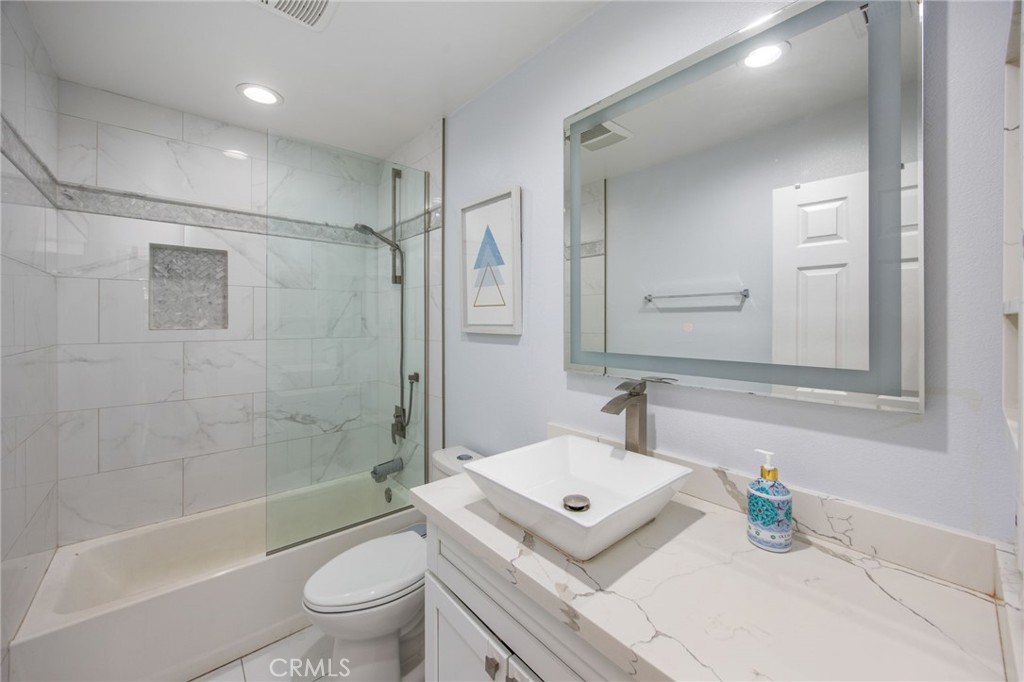 619 Donatello Dr Property Photo 26