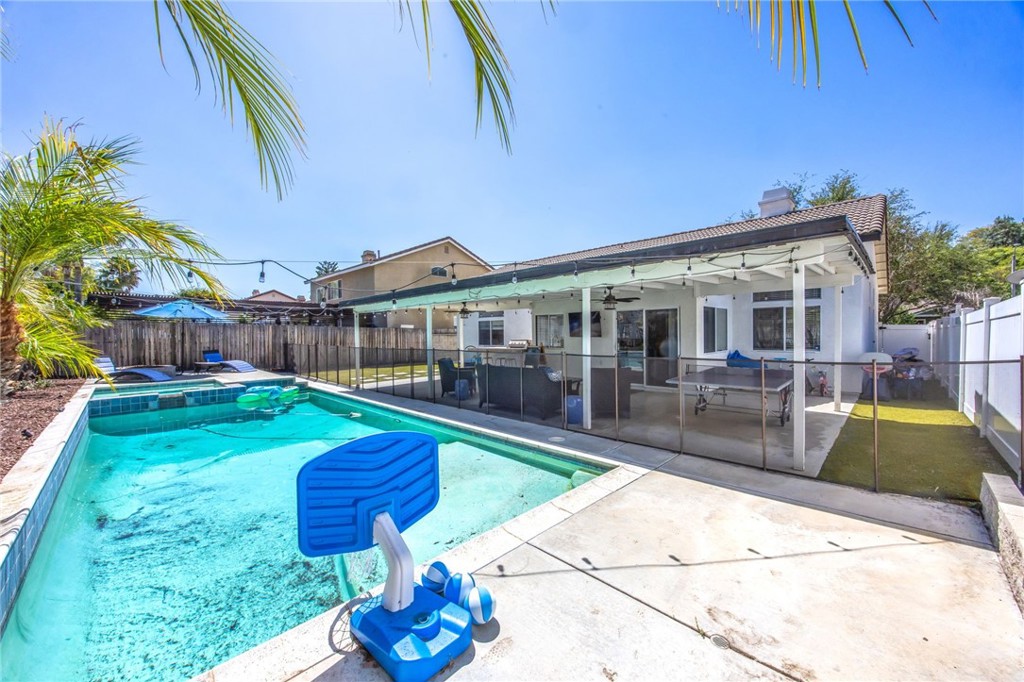 619 Donatello Dr Property Photo 35