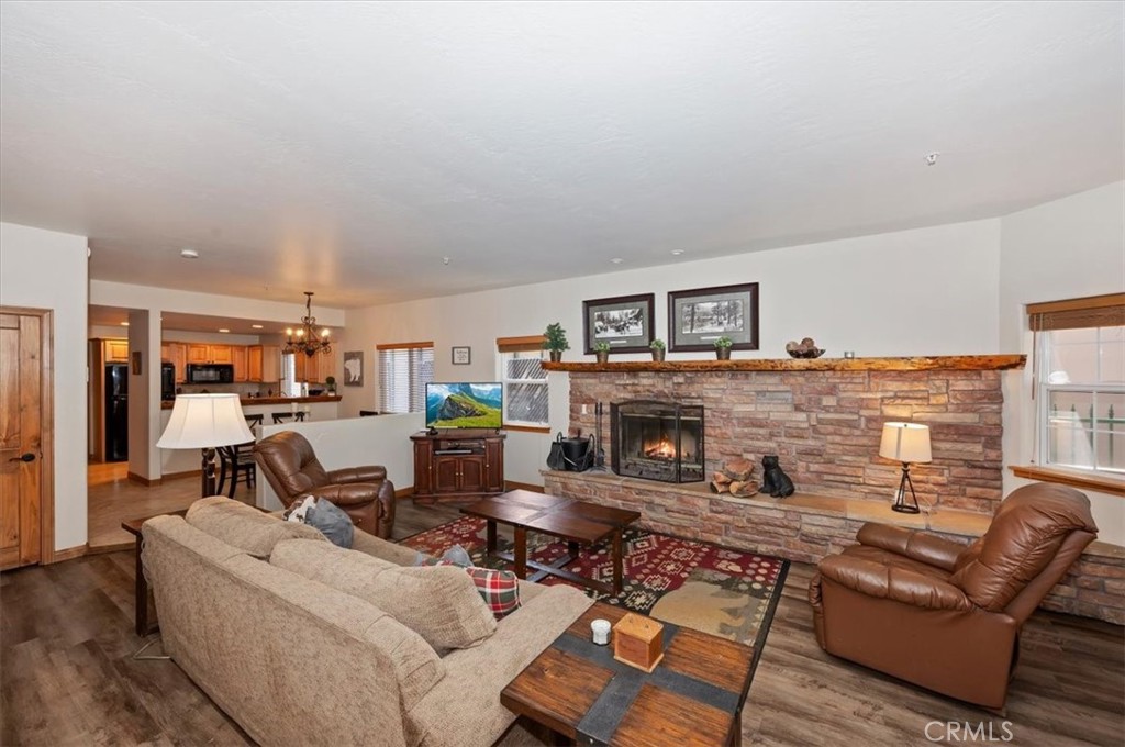 745 Summit Boulevard Property Photo 6