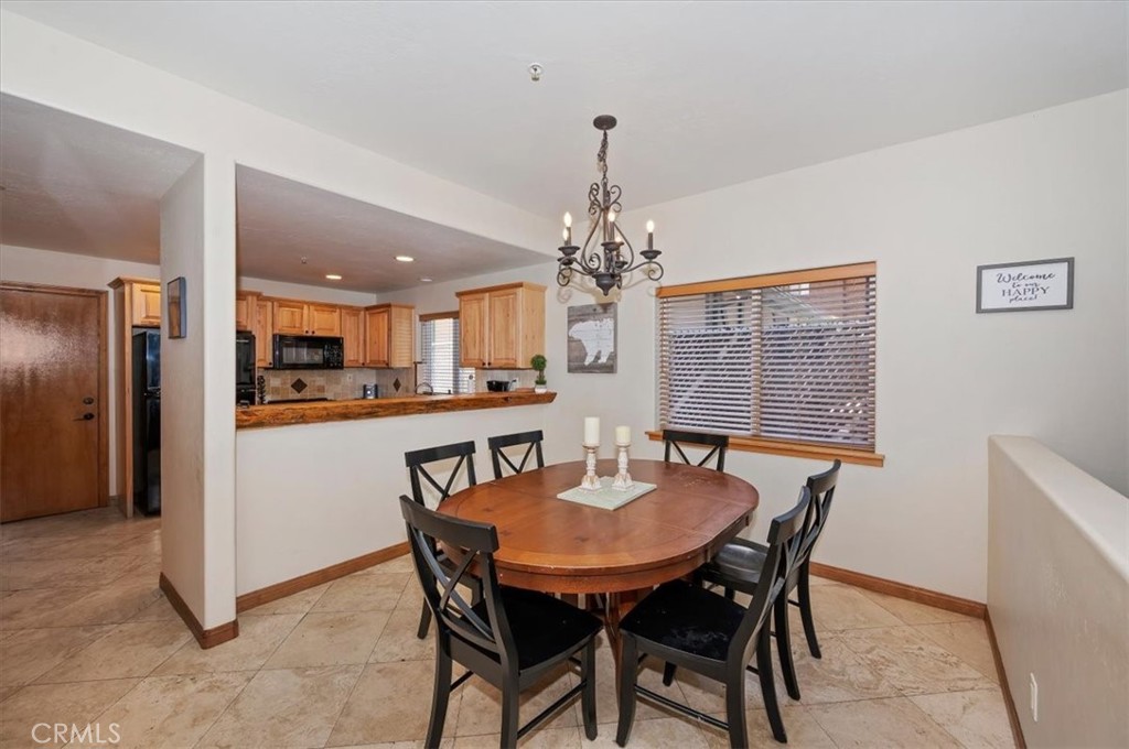 745 Summit Boulevard Property Photo 10
