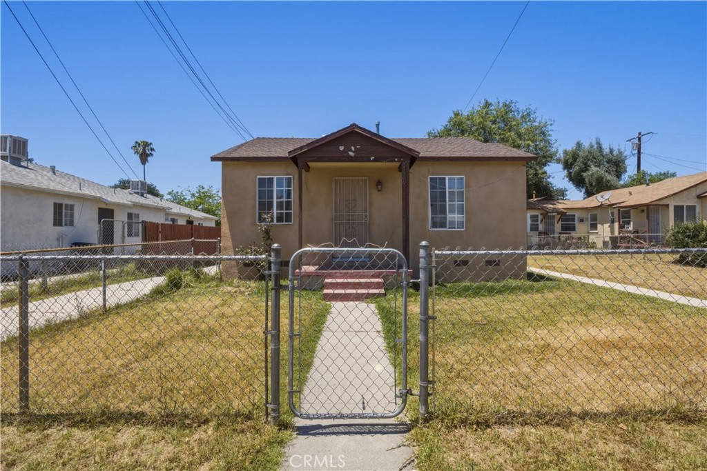 1564 Genevieve Property Photo 1