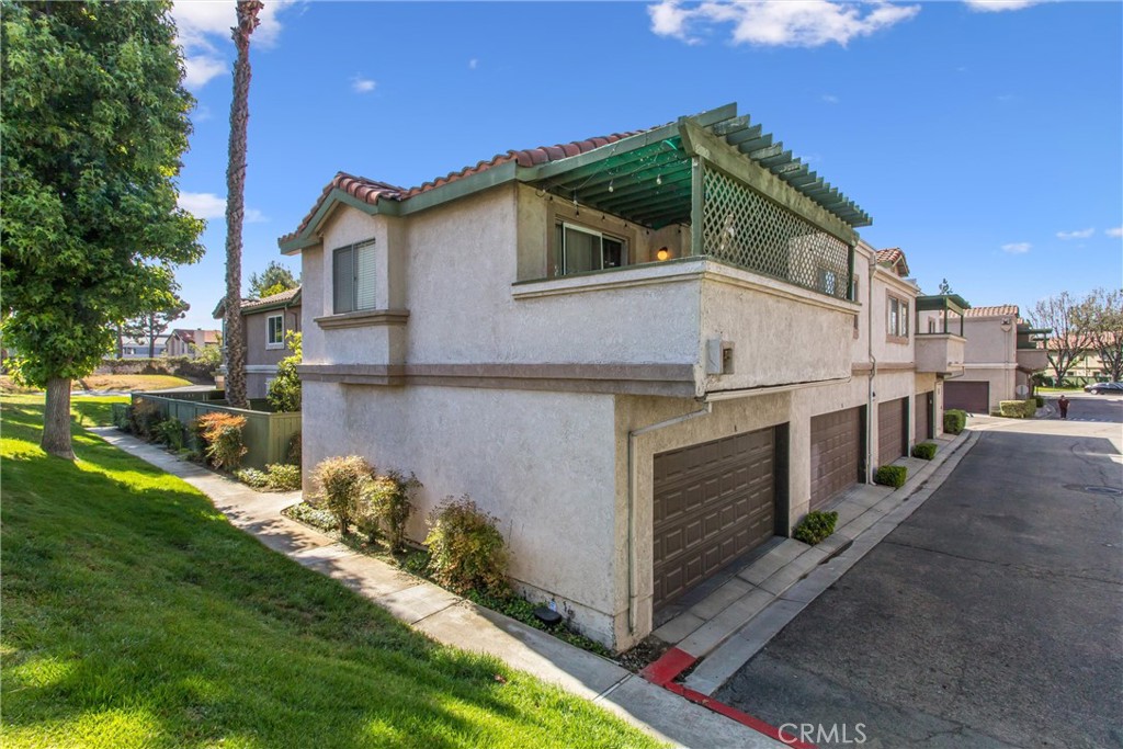 10246 Chaparral Property Photo 3