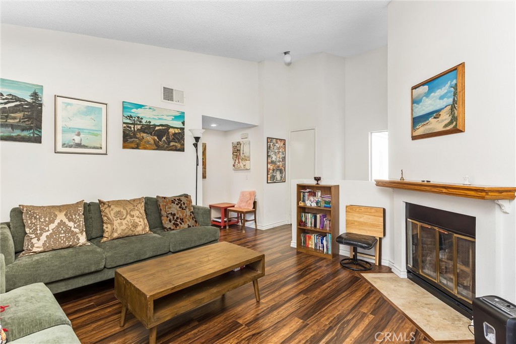 10246 Chaparral Property Photo 8