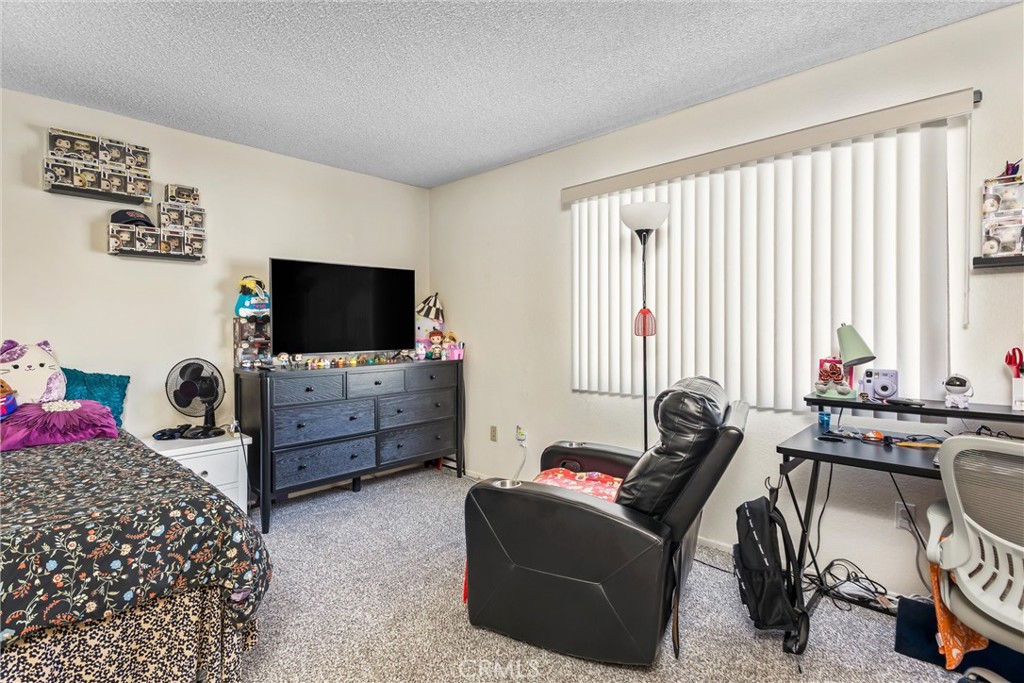 10246 Chaparral Property Photo 17