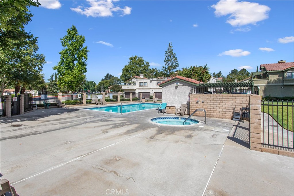10246 Chaparral Property Photo 24