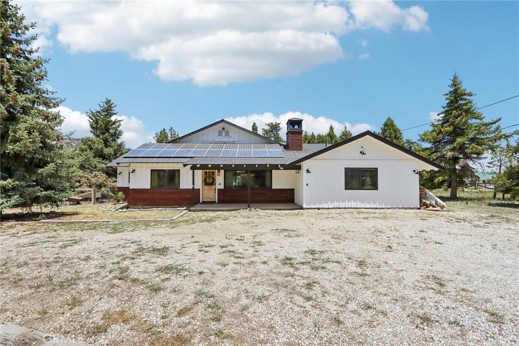 1383 Shay Property Photo 4