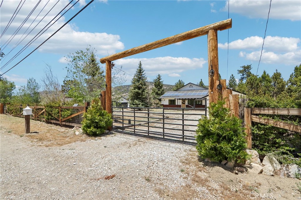 1383 Shay Property Photo 6