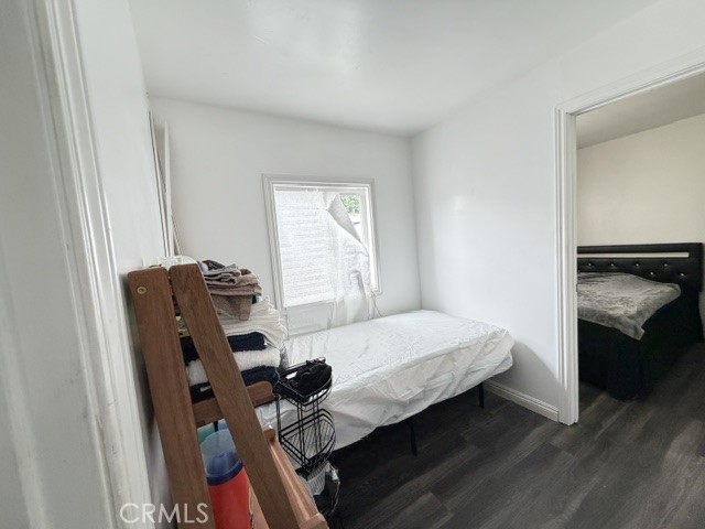 958 E 105th Property Photo 15
