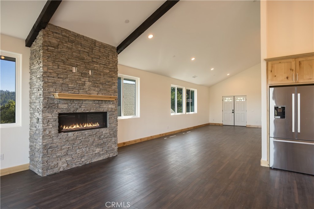 851 Madera Property Photo 3