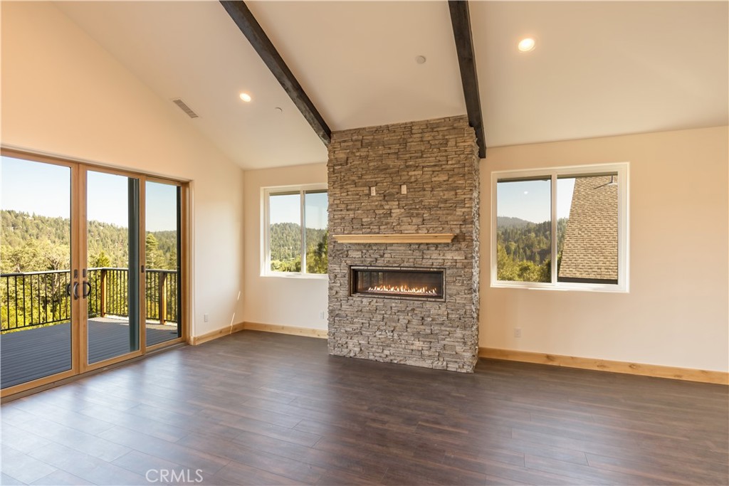851 Madera Property Photo 4