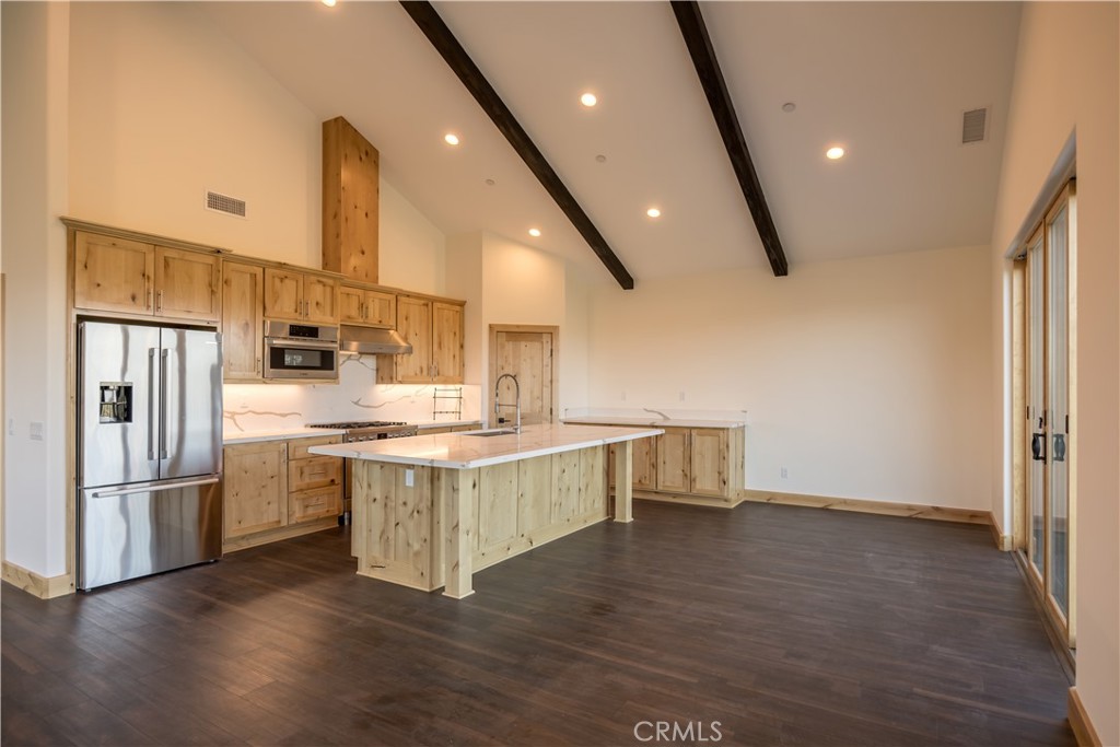 851 Madera Property Photo 12