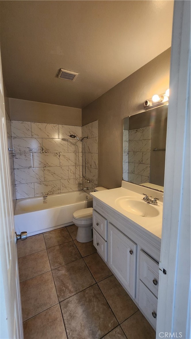 7964 Pinehurst Property Photo 17