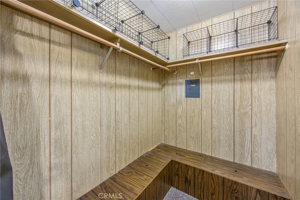 9635 Crestknoll Property Photo 21